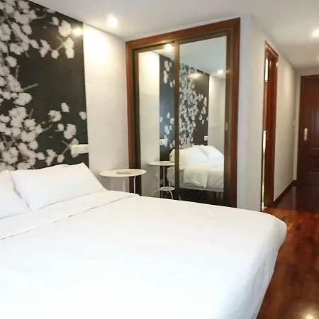 Saudade Cafeteria Отель 3*