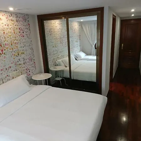 Saudade Cafeteria Отель 3*