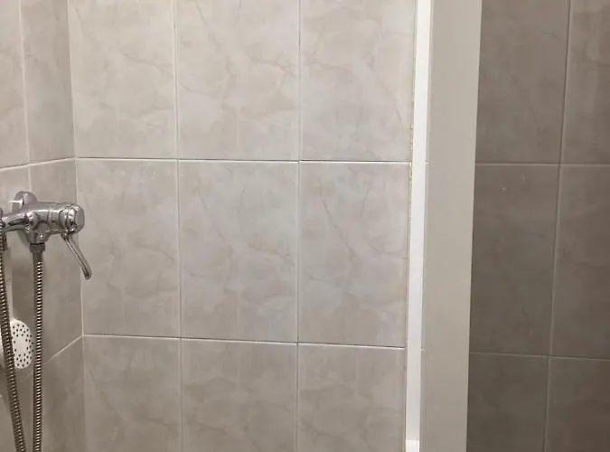 Saudade Cafeteria מלון 3*